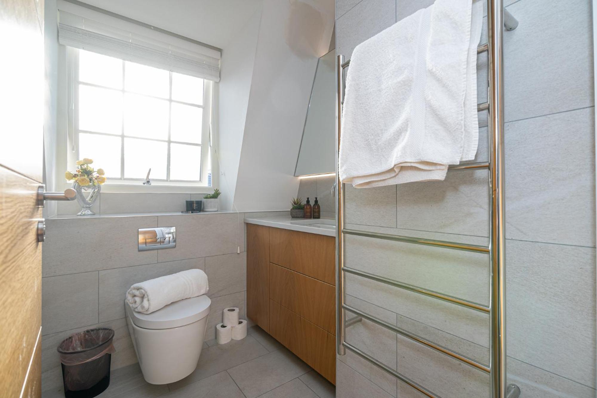 Stunning 1-Bedroom Penthouse In Marble Arch 72 London Exteriör bild