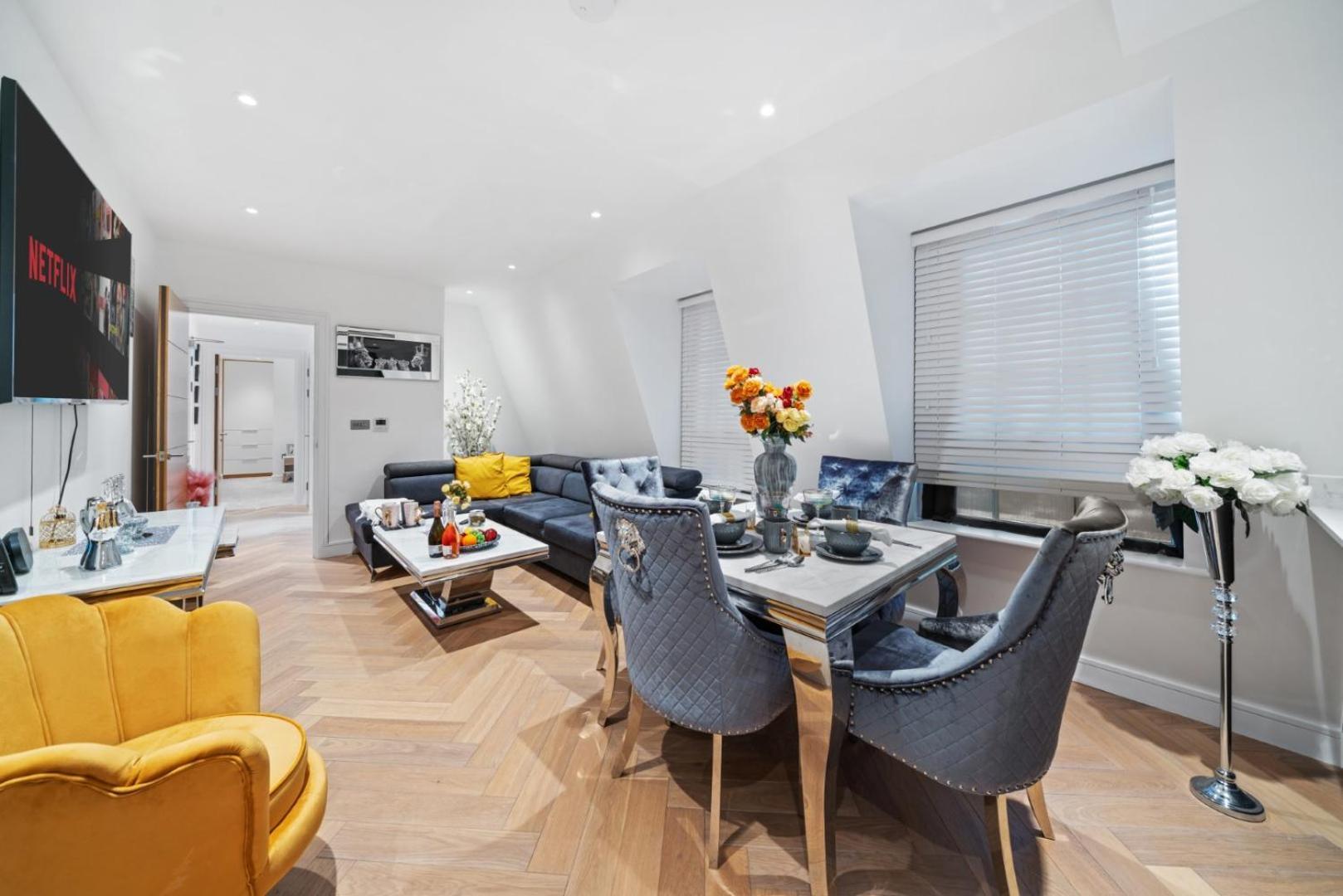 Stunning 1-Bedroom Penthouse In Marble Arch 72 London Exteriör bild